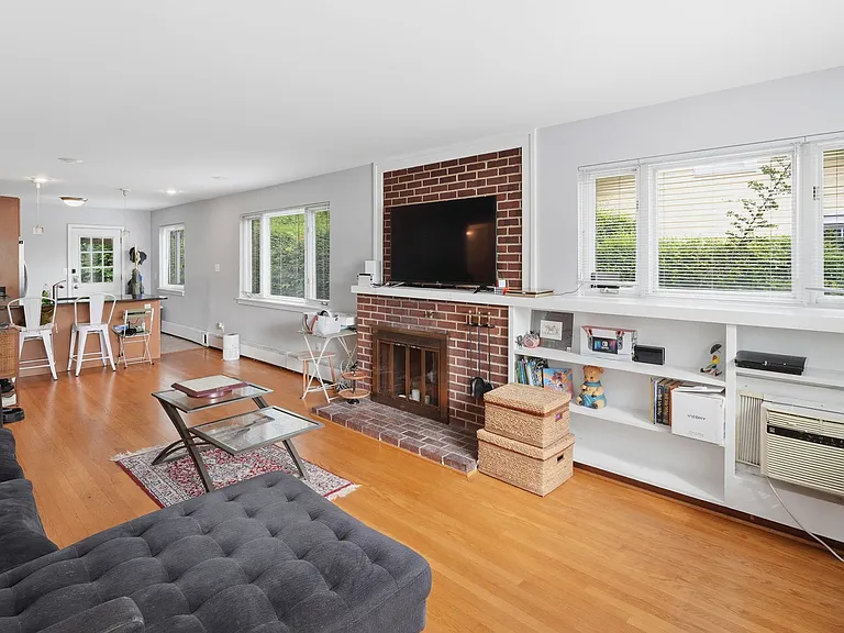 1104 S Cleveland St #1 — Photo 3
