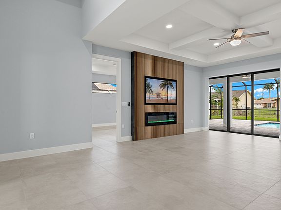 4th image of 4211 SW 10th Ave