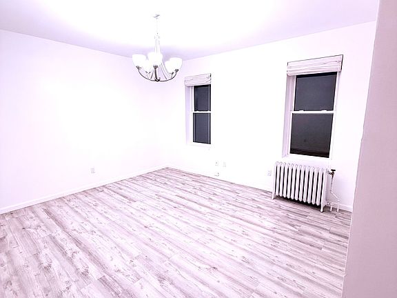 4th image of 29-33 51st St