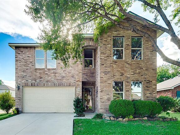 2nd image of 2500 Pecan Dr