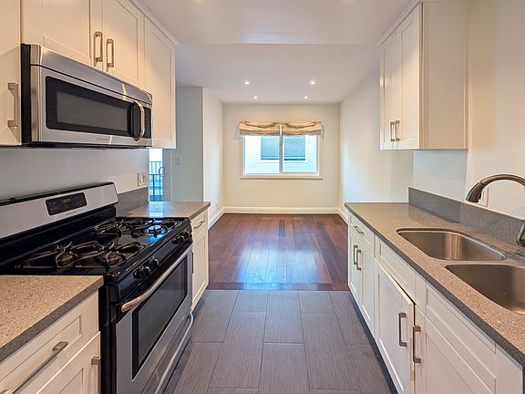 3rd image of 1048 7th St APT 8
