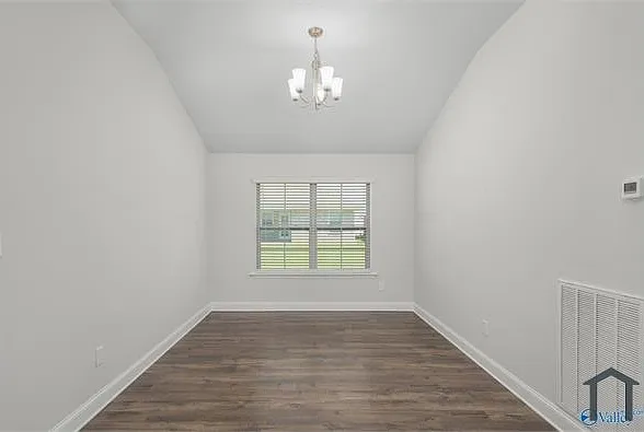 225 Alonzo Toney Dr — Photo 8