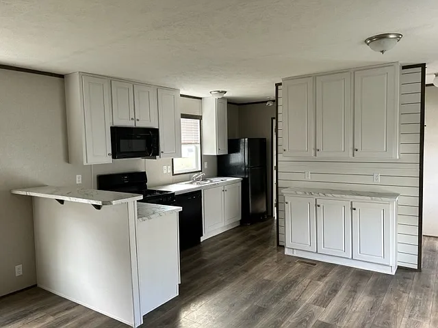 606 Winding Ln — Photo 3