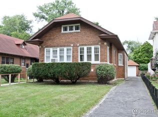 9820 S Winchester Ave, Chicago, IL 60643