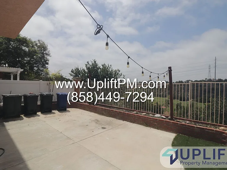 1337 Serena Cir #2 — Photo 33