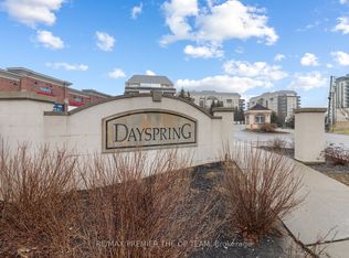 7 Dayspring Cir #403, Brampton, ON L6P 1B8