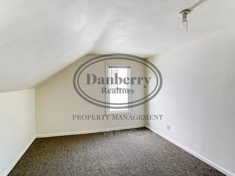 919 Brookley Blvd — Photo 21