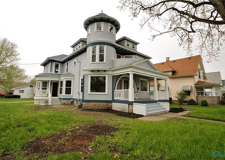1st image of 707 N Main St