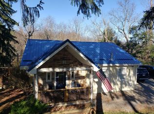 1209 Cheat Rd, Morgantown, WV 26508