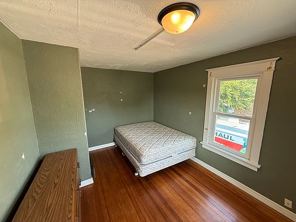 5th image of 1821 S Patterson St #2