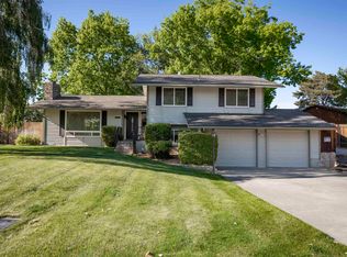 506 Surrey Ct, Richland, WA 99354
