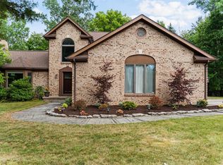 3794 Chippendale Cir, Okemos, MI 48864