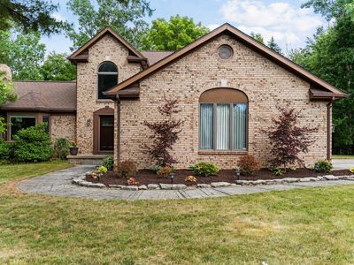 3794 Chippendale Cir, Okemos, MI, 48864