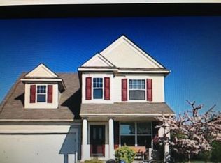 8512 Jonquil Ln N, Maple Grove, MN 55369