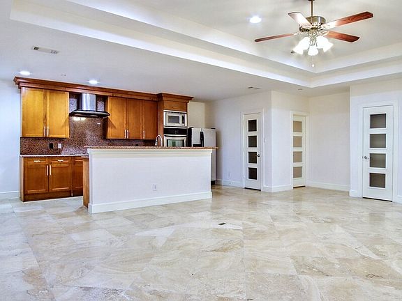 4th image of 2690 Rockbrook Dr Unit 6
