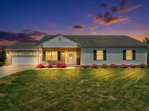 47 Tyler Ct, Evington, VA 24550