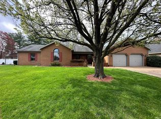 4521 Cromwell Dr, Evansville, IN 47725