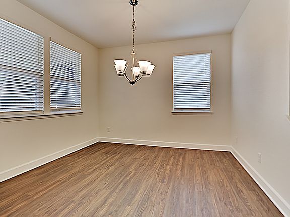 3rd image of 1178 Tara Ln