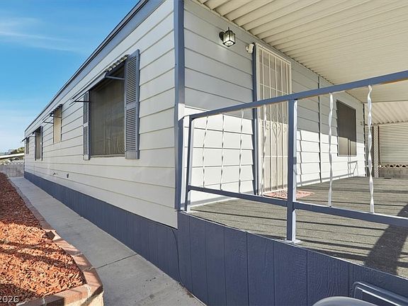 3rd image of 4570 Royal Ridge Ave