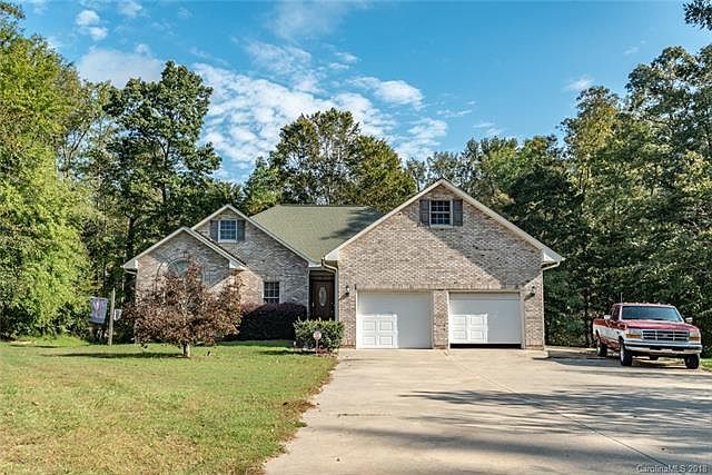 1st image of 292 Carrington Ln