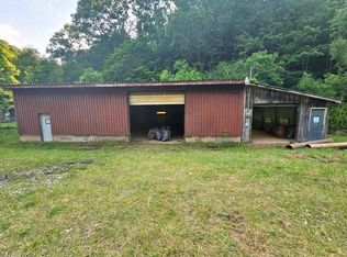 1901 Vandale Frk, Spencer, WV 25276