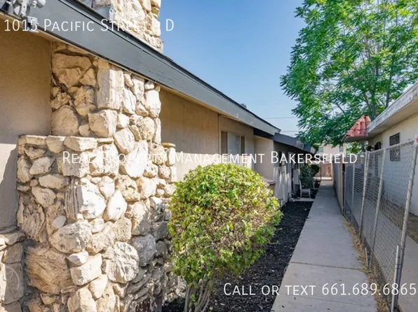 1015 Pacific St APT D, Bakersfield, CA 93305