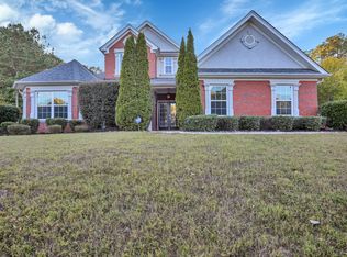 668 Bluecrest Dr, Fairburn, GA 30213