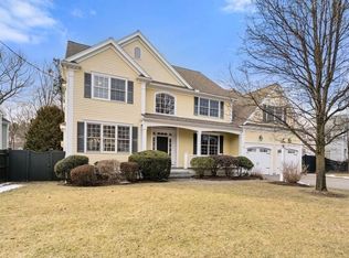 51 Baker Pl, Newton, MA 02462