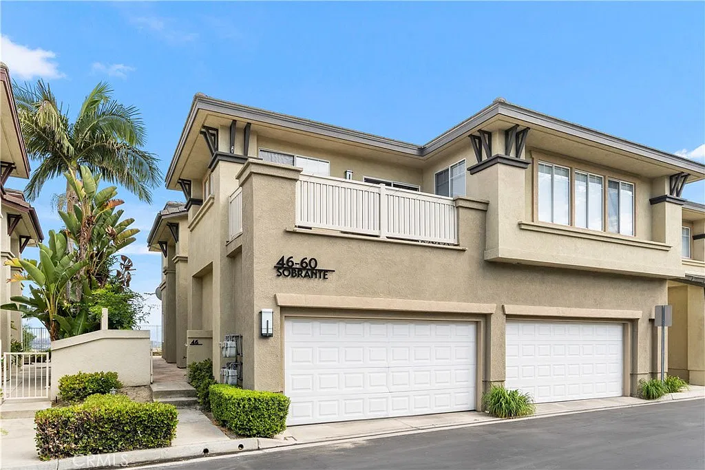 3 bed, 2.5 bath, 1506 sqft, $4,200 — Photo 1