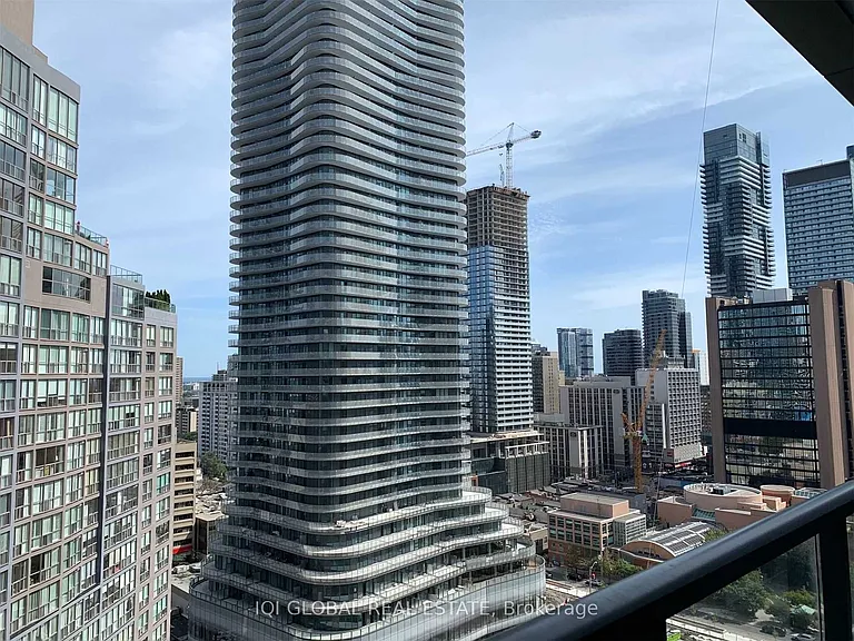 955 Bay St #1901 — Photo 18
