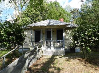 110 Shaffer St, Walterboro, SC 29488