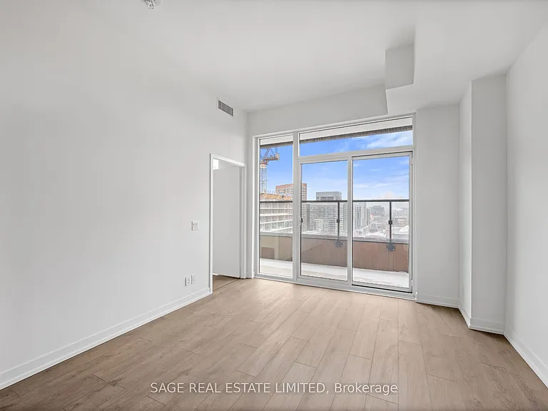 270 Dufferin St #1122 — Photo 7