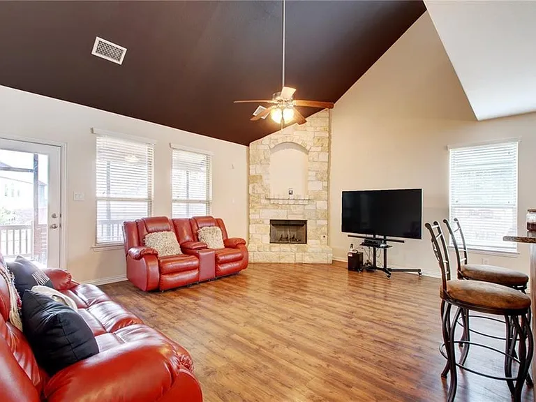 20825 Huckabee Bnd — Photo 9