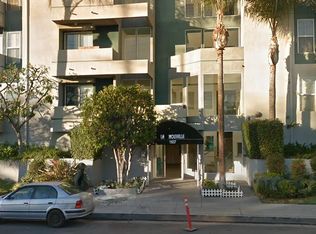 11657 Oxnard Str., North Hollywood, CA 91606