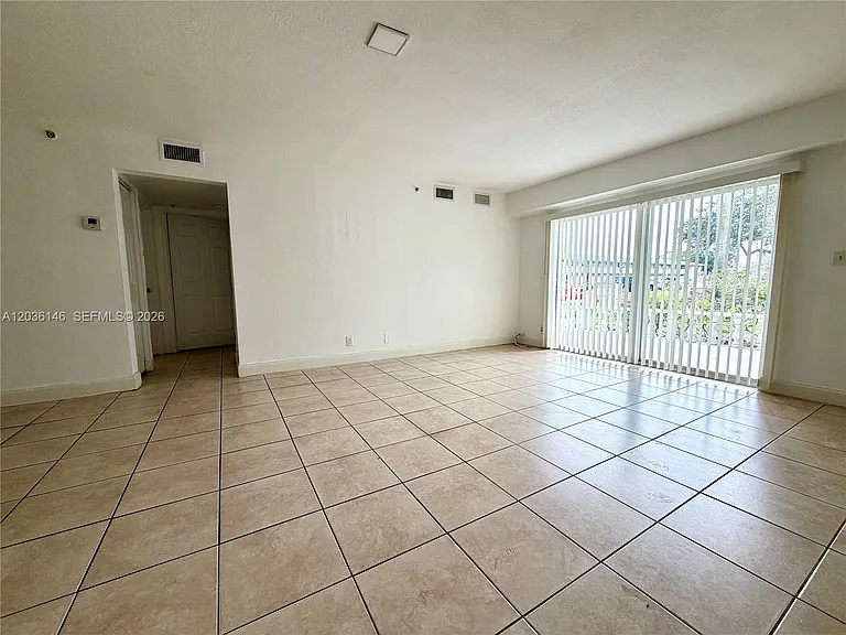 4271 NW 5th St #128 — Photo 3