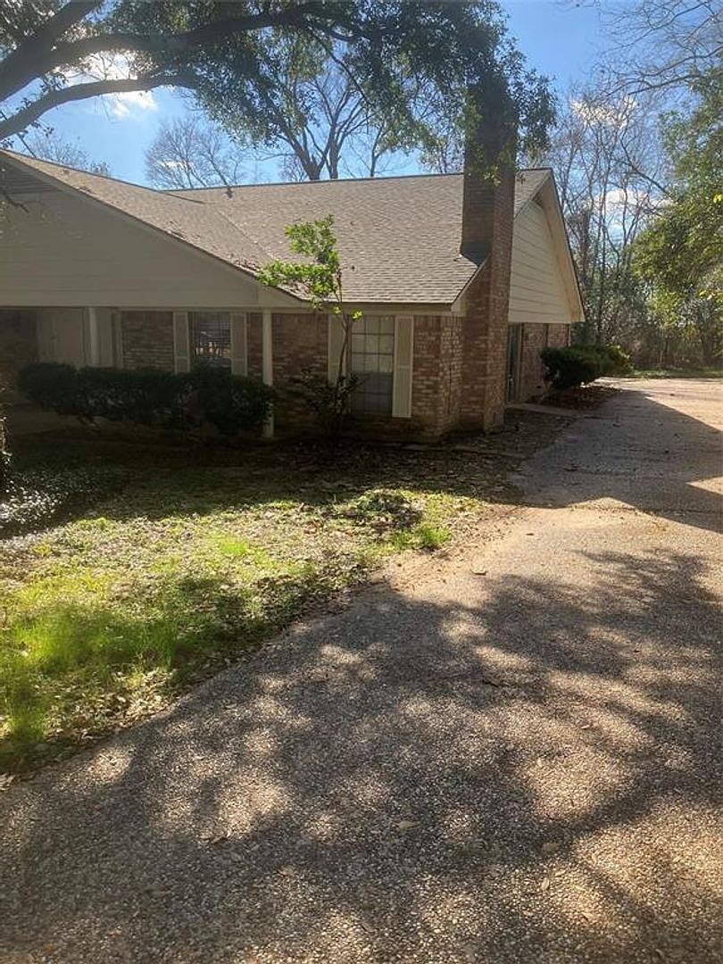 2525A Robinson Way, Huntsville, TX 77340 Zillow
