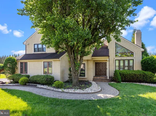 1025 Longfield Rd, Southampton, PA 18966