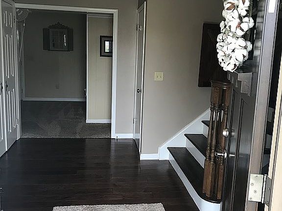5th image of 89 Peddlers Ln