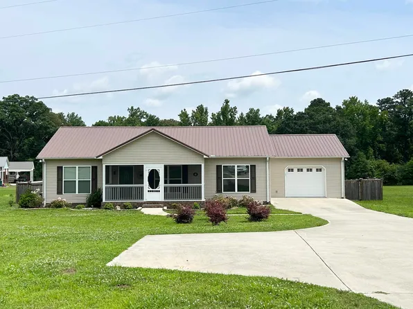 853 Hopewell Dr NE, Hanceville, AL 35077
