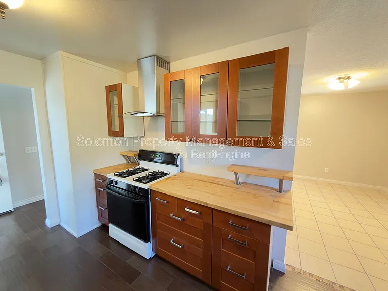 4078 Marvin St — Photo 4