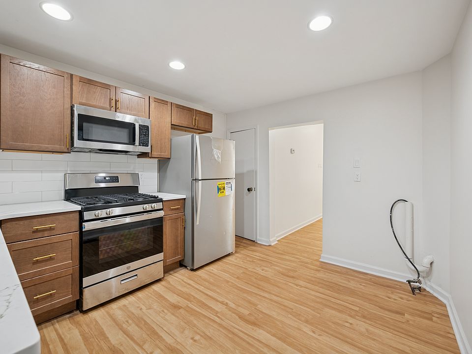 1st image of 5427 Westminster Ave