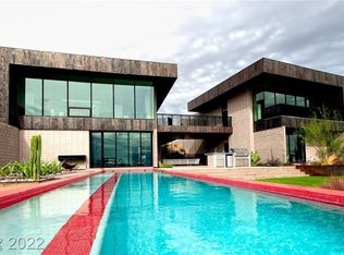 9 Hawk Ridge Dr, Las Vegas, NV 89135