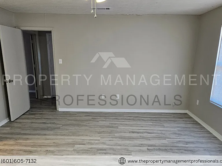 2814 Smith Robinson St — Photo 23