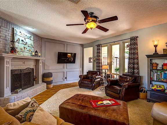 4th image of 6813 Silverlake Dr
