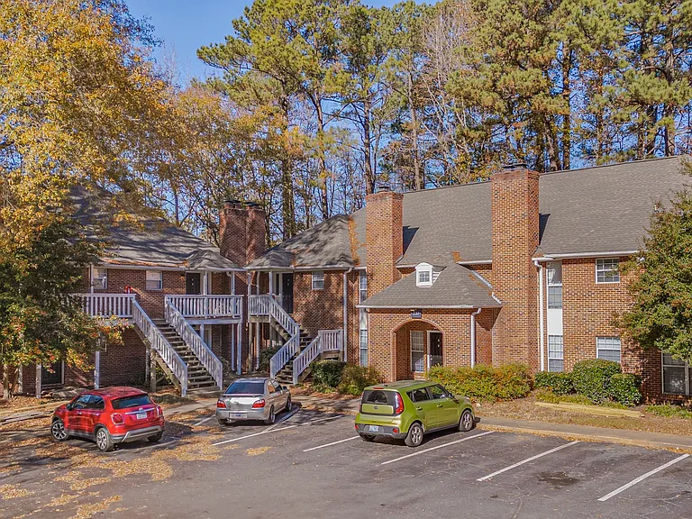 Trailwood Crossing Apartments — Photo 44