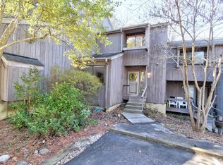 206 Ridge Trl, Chapel Hill, NC 27516