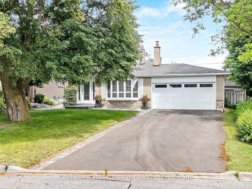 1st image of 37 Fleance Dr