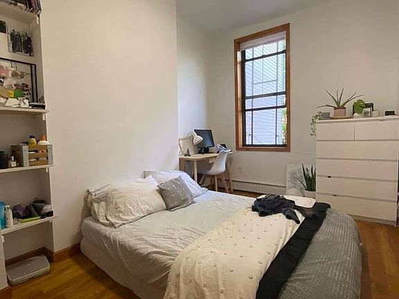 5th image of 73 Lexington Ave #2F