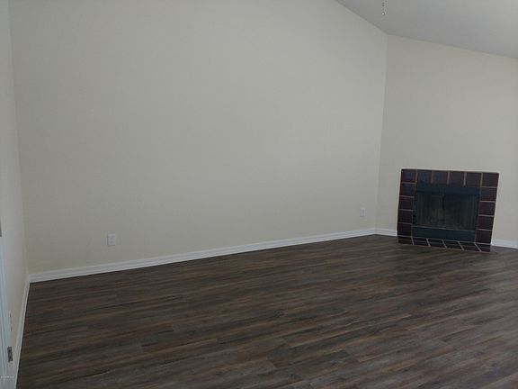 4th image of 13233 N 56th Ave