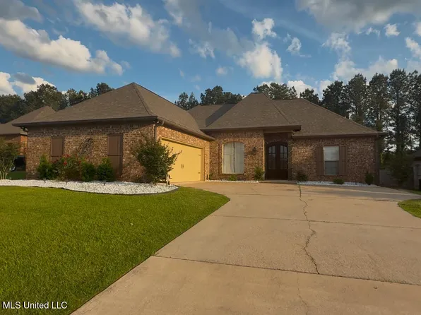 128 Charlton Dr, Madison, MS 39110